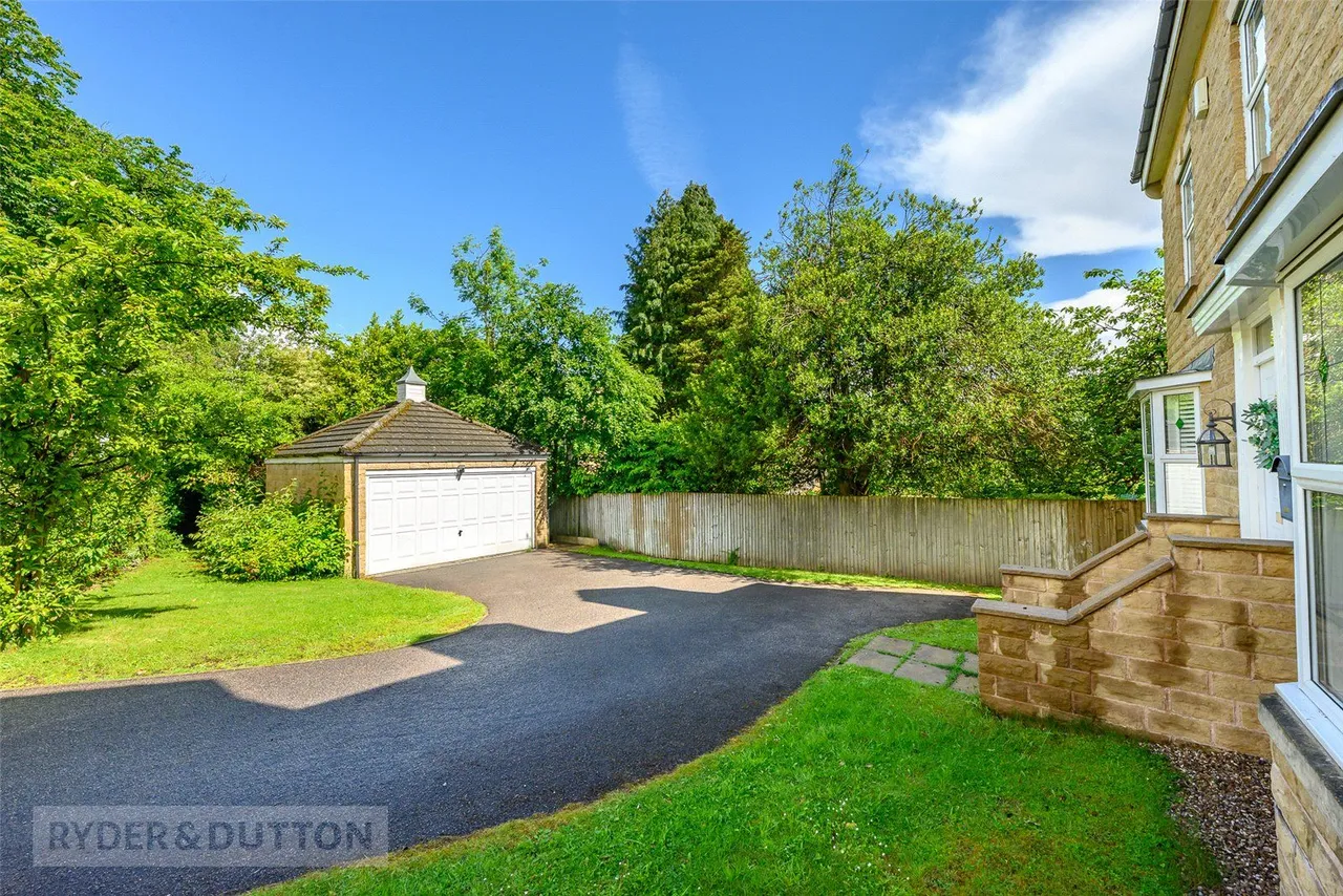 Hall Close, Meltham, HD9, photo 4