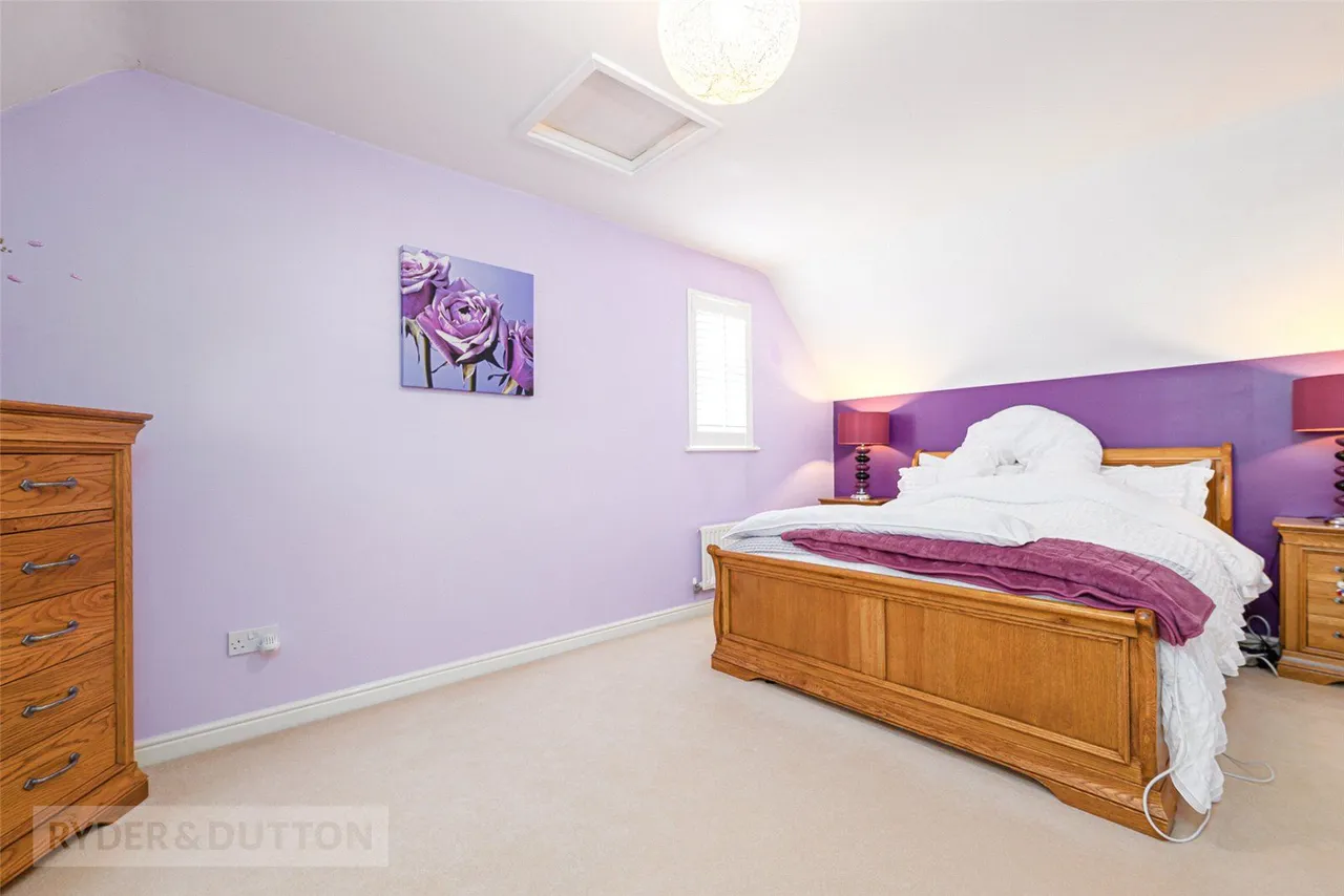 Hall Close, Meltham, HD9, photo 25
