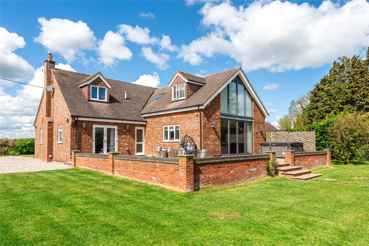 Bourne End Road, Cranfield, MK43, photo 11
