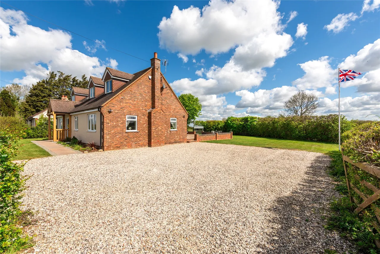Bourne End Road, Cranfield, MK43, photo 15