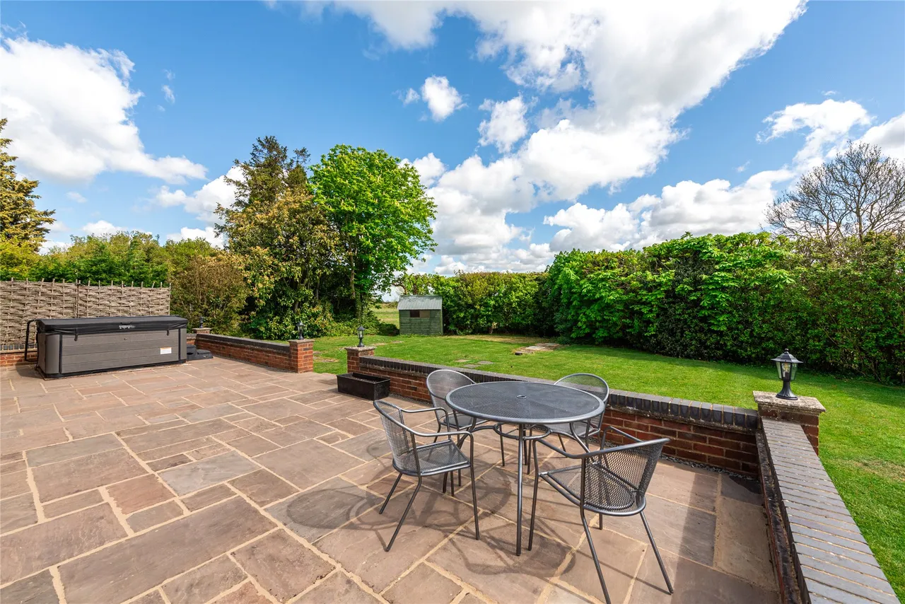 Bourne End Road, Cranfield, MK43, photo 13
