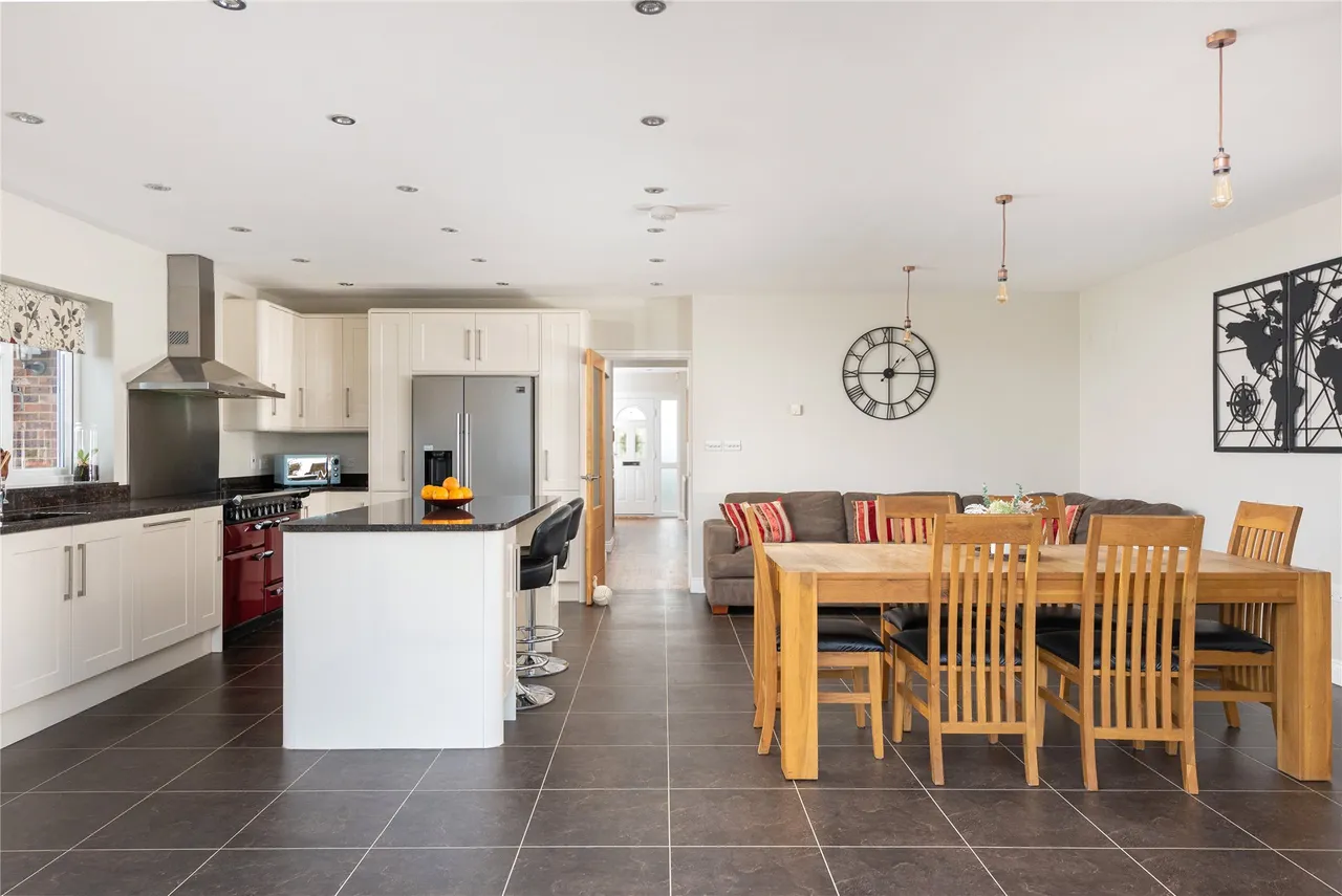 Bourne End Road, Cranfield, MK43, photo 9