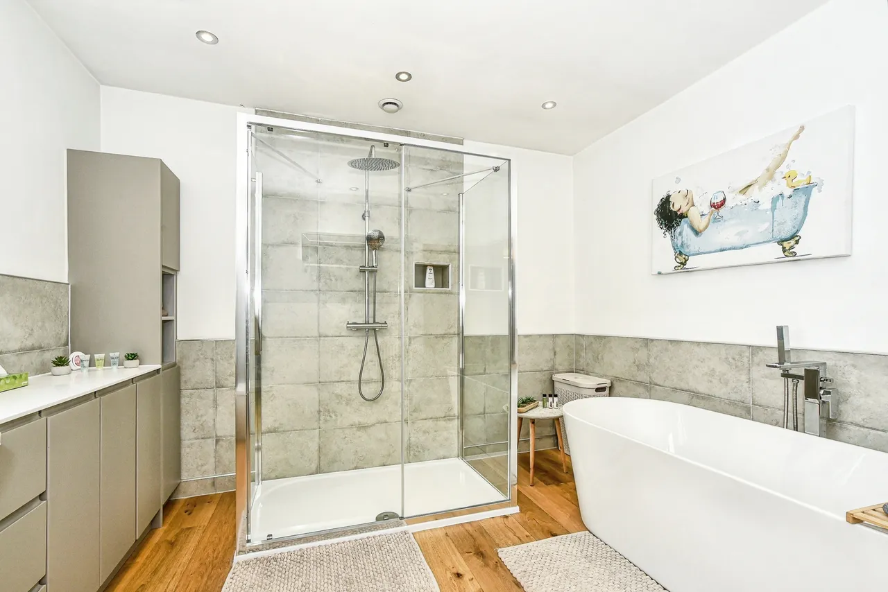 Cullerne Road - Coleview, Swindon, photo 11