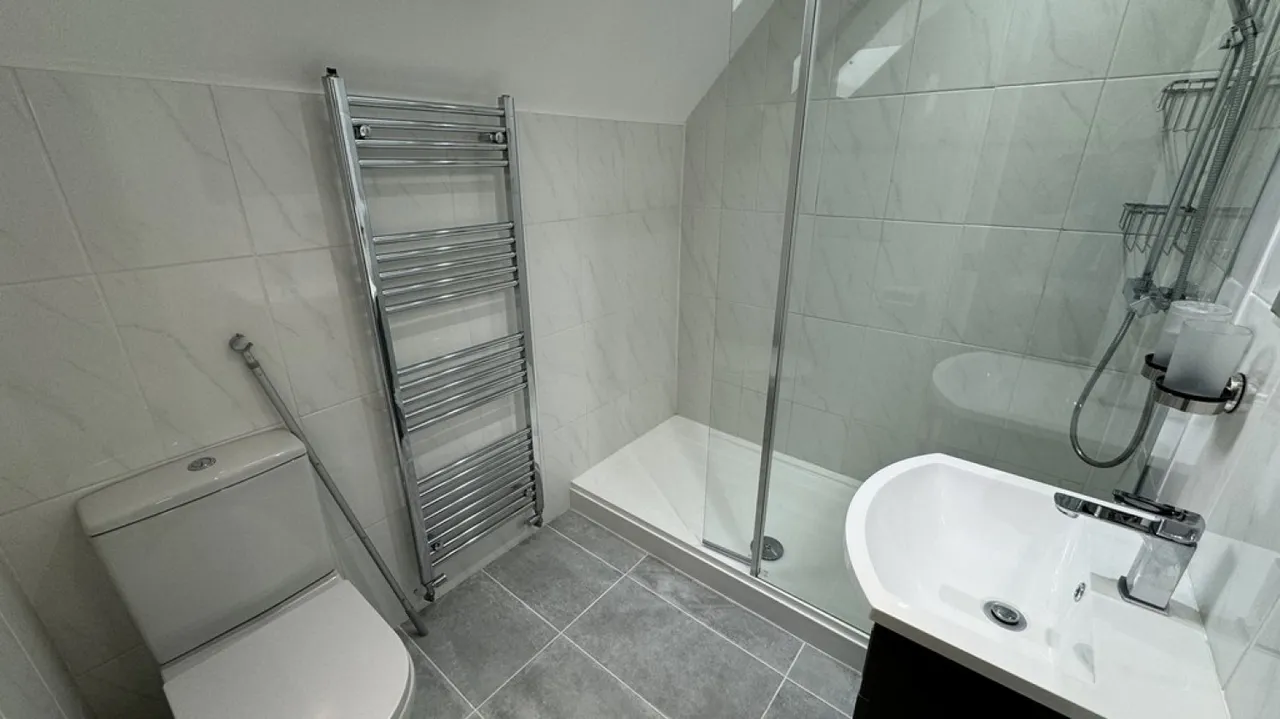 Primmers Place, Westbury, photo 11