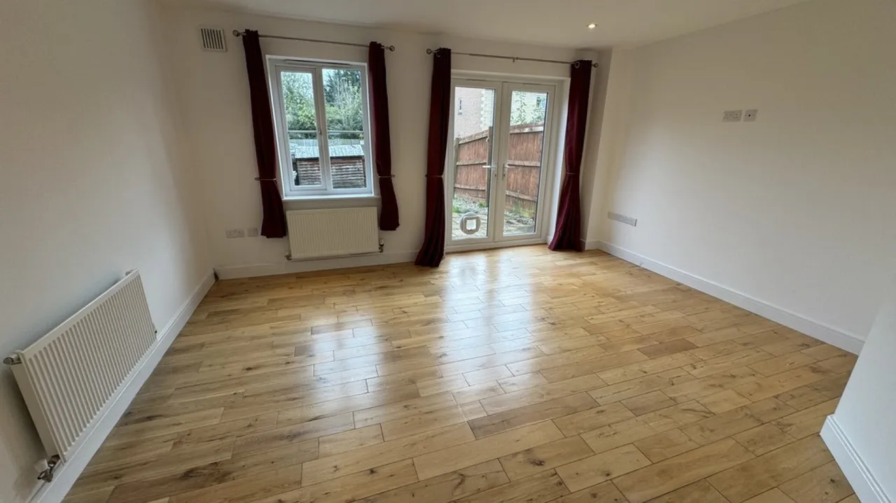 Primmers Place, Westbury, photo 5
