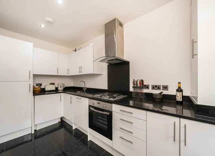 Gleneldon Road, Streatham, SW16, photo 4