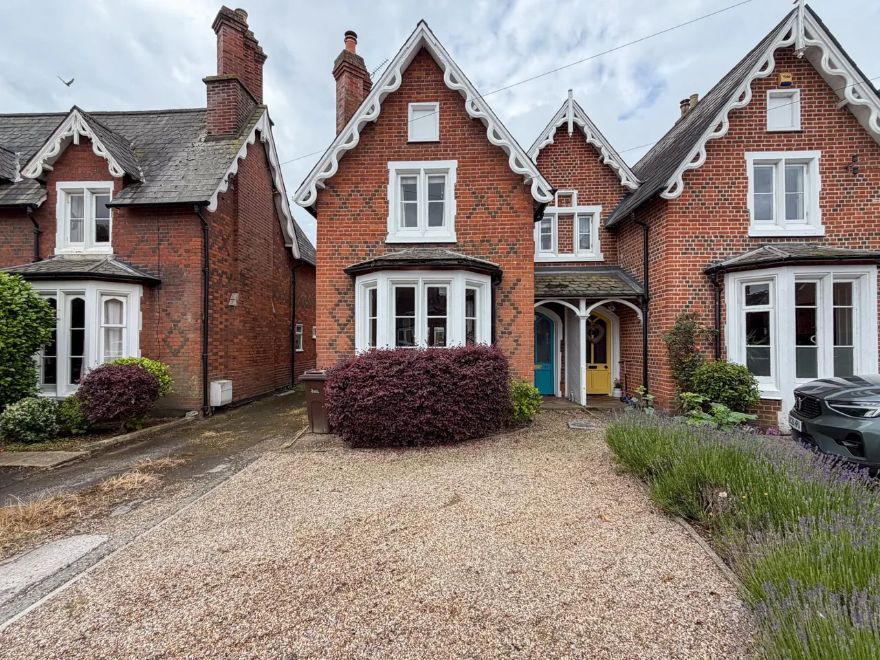 3 bed house for sale, Military Road, Colchester