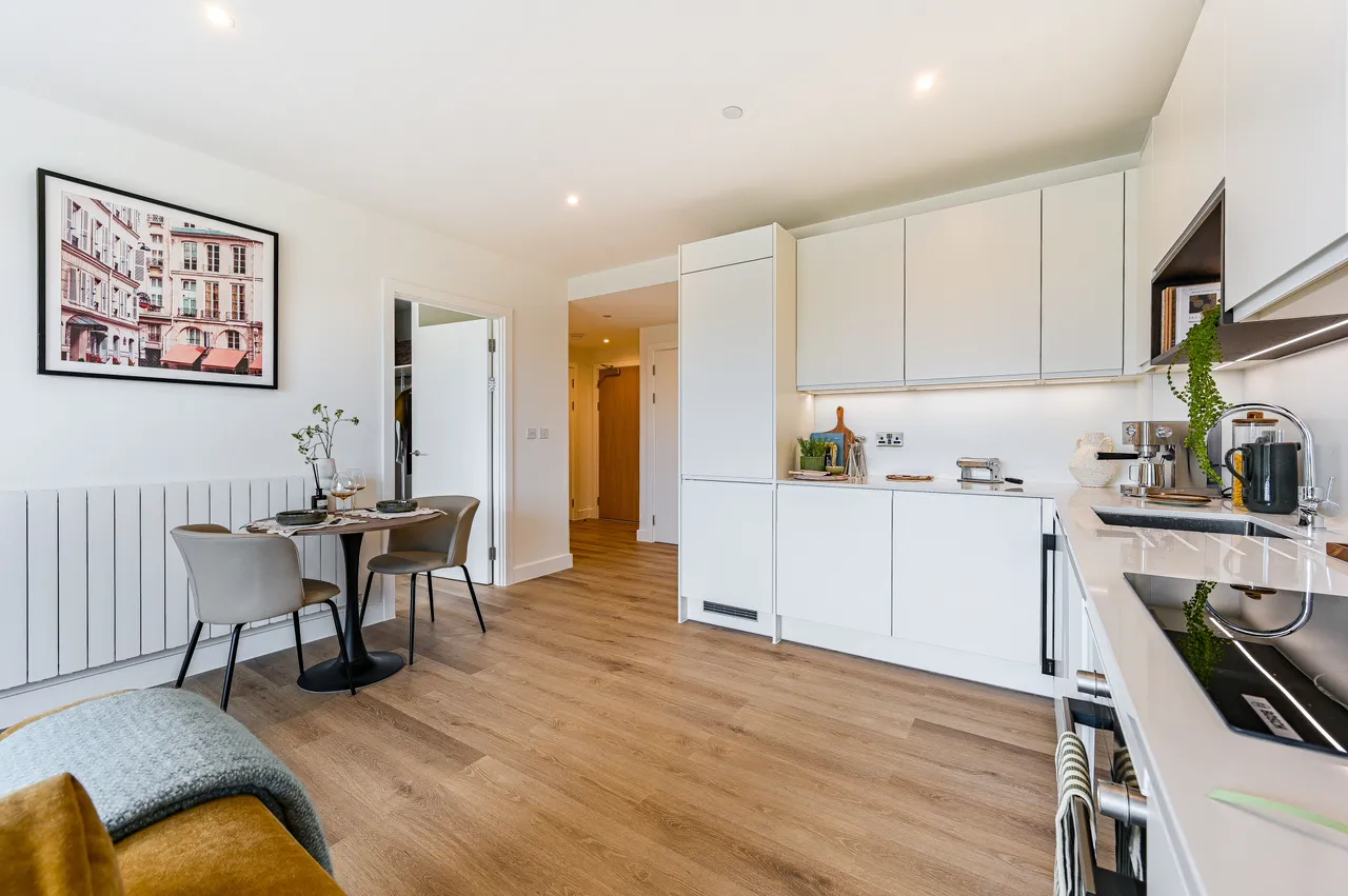 Showflat 6 (3 bed) Navigator Place, Kidbrooke Village, photo 6