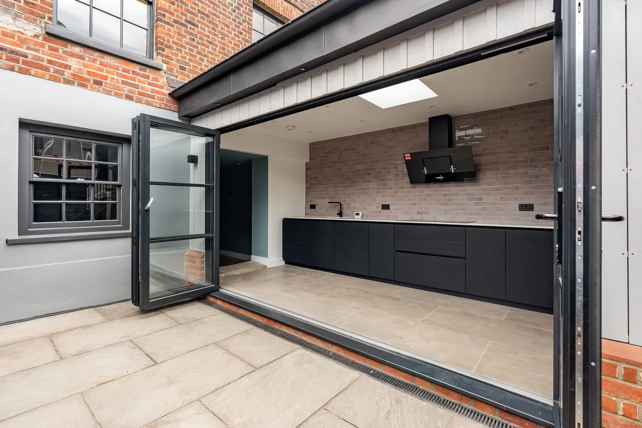 Victoria Cottages, Star Street, Ware, SG12 7AA, photo 6