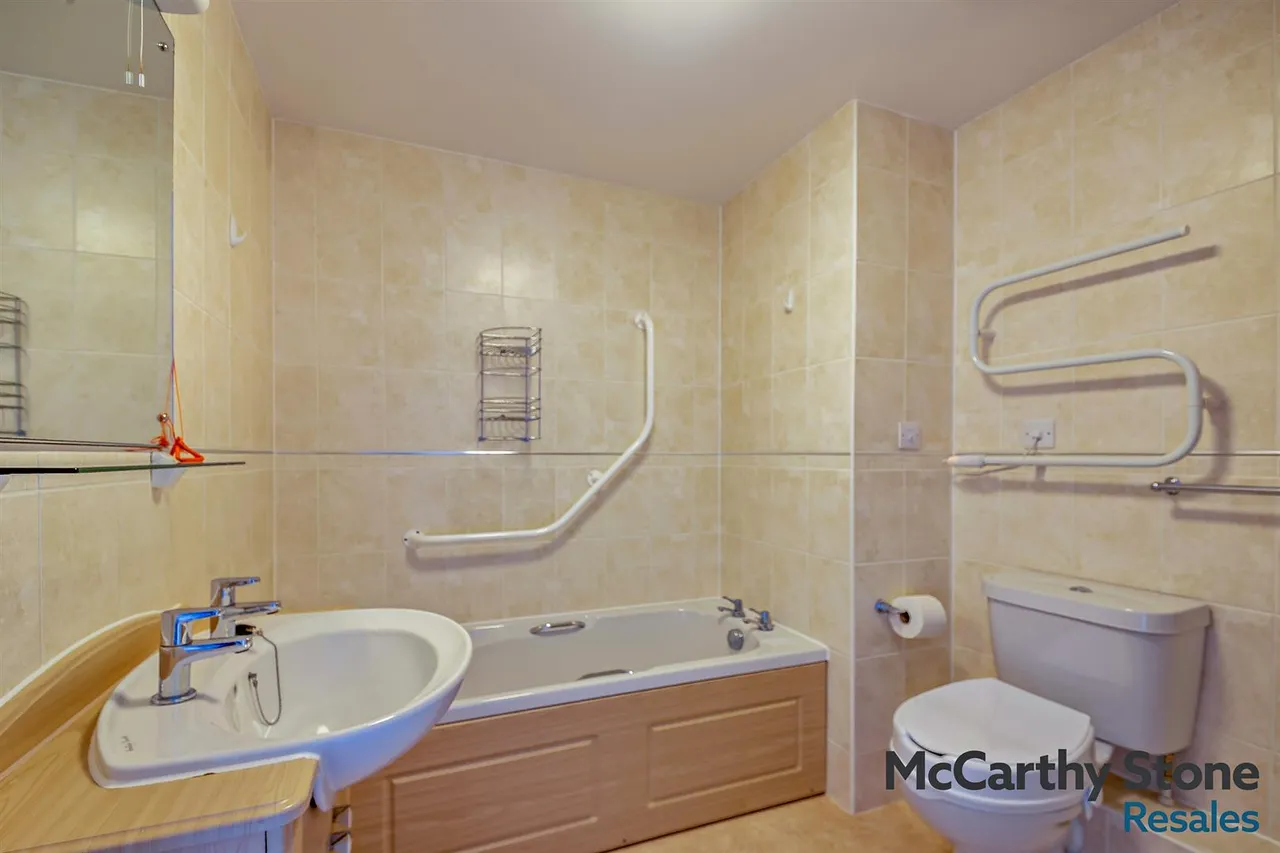 Western Avenue, Newbury, RG14, photo 9