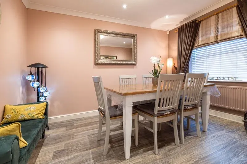 Cruickshank Grove, Crownhill, Milton Keynes, Buckinghamshire, MK8 0HG, photo 5