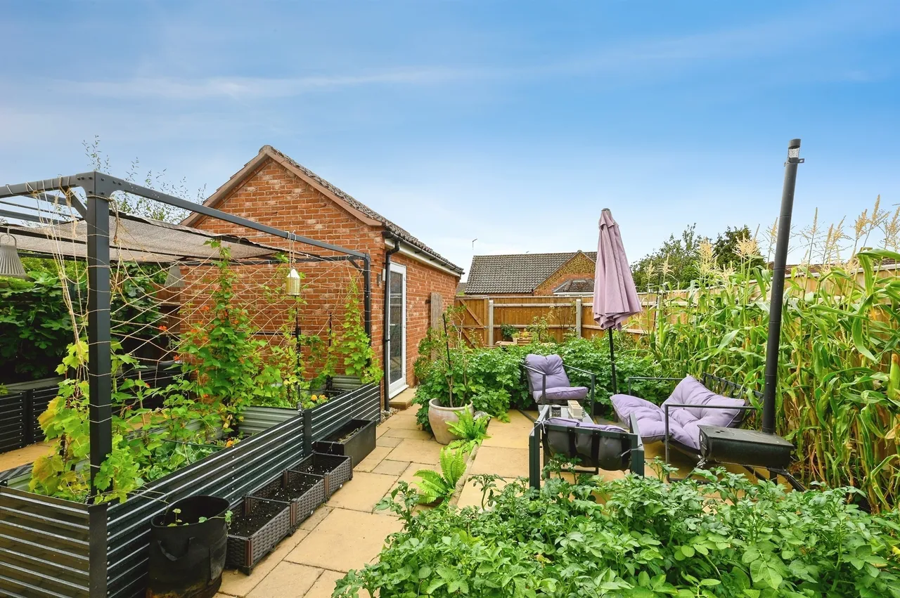 Willowmead Close, Snettisham, PE31, photo 18