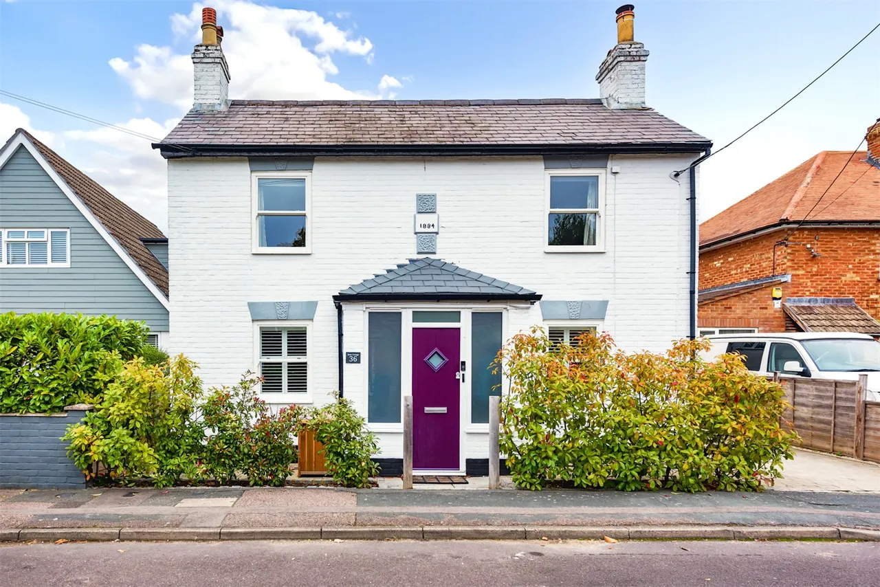 Firacre Road, Ash Vale, Guildford, Surrey, GU12 5JT, photo 3
