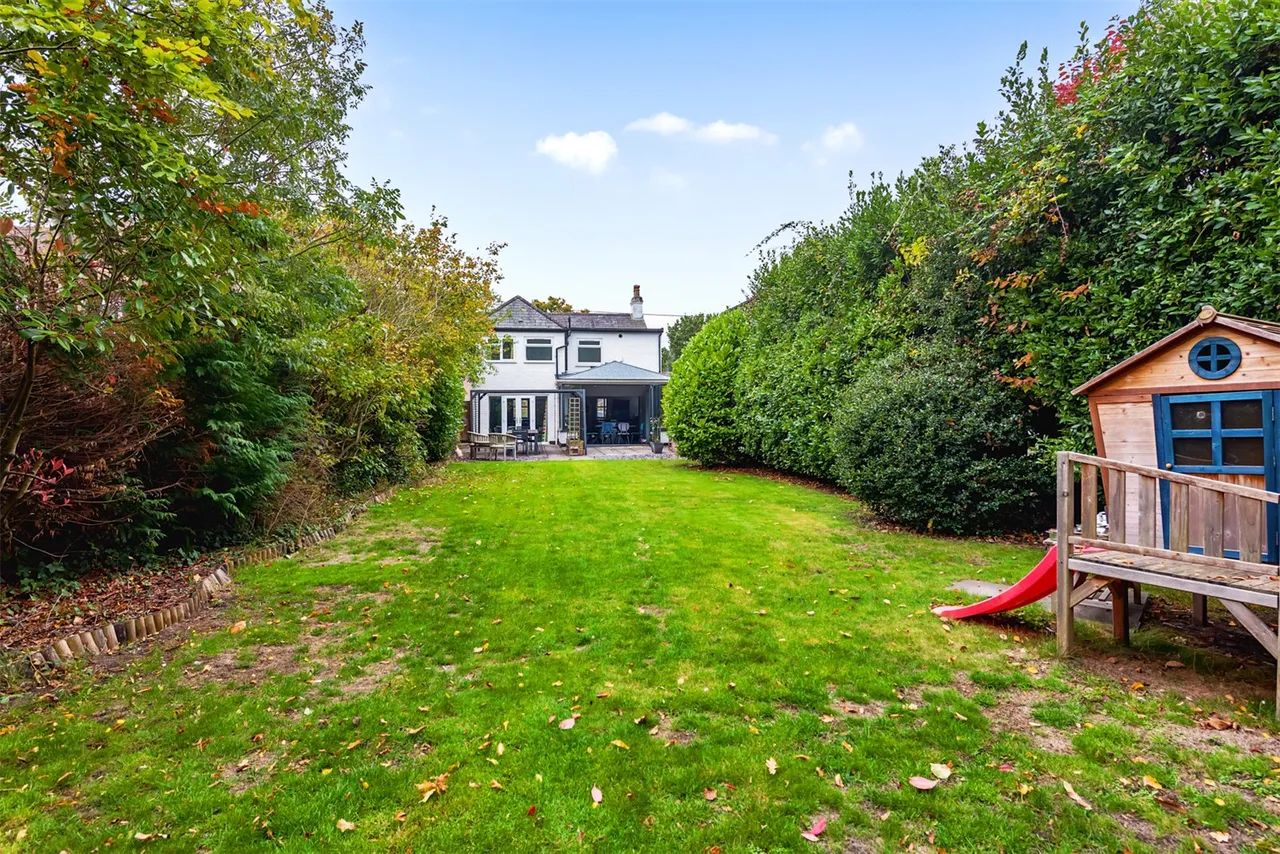 Firacre Road, Ash Vale, Guildford, Surrey, GU12 5JT, photo 2
