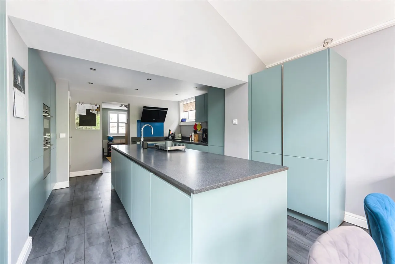 Firacre Road, Ash Vale, Guildford, Surrey, GU12 5JT, photo 6