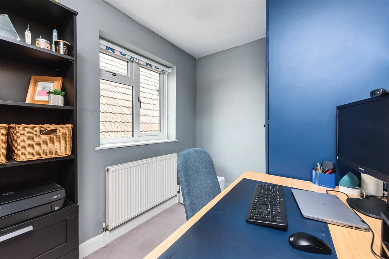 Firacre Road, Ash Vale, Guildford, Surrey, GU12 5JT, photo 17