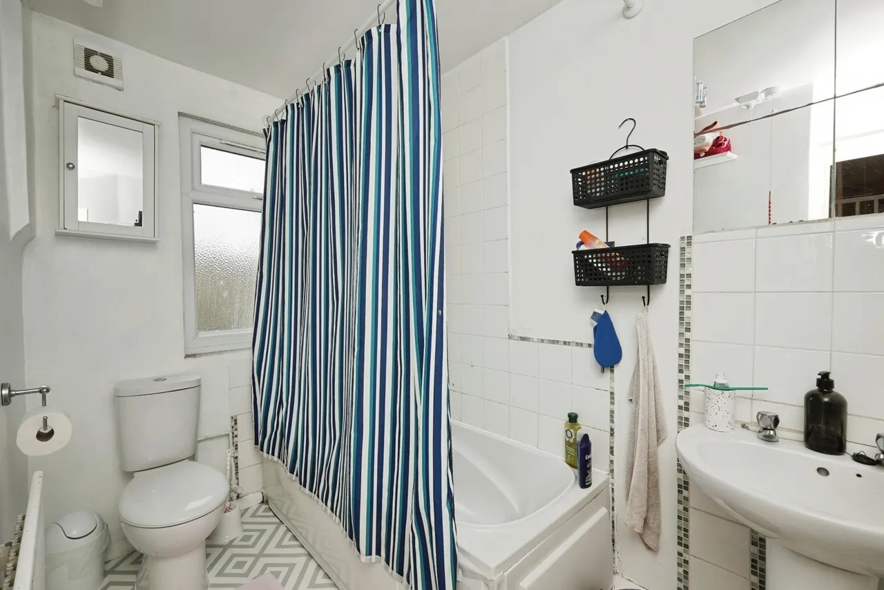 Sandgate Road, Folkestone, Kent, CT20, photo 14