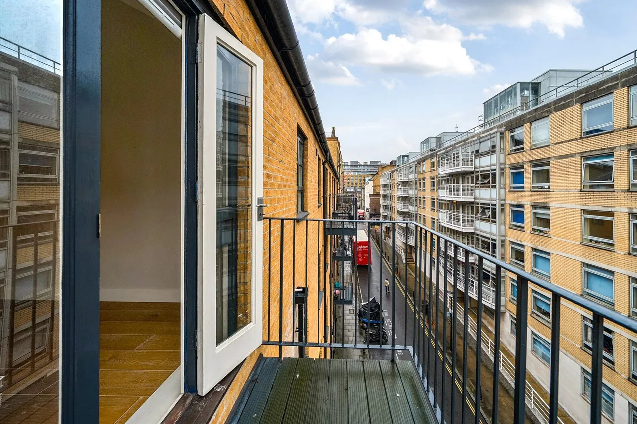 Gainsford Street, SE1, photo 3