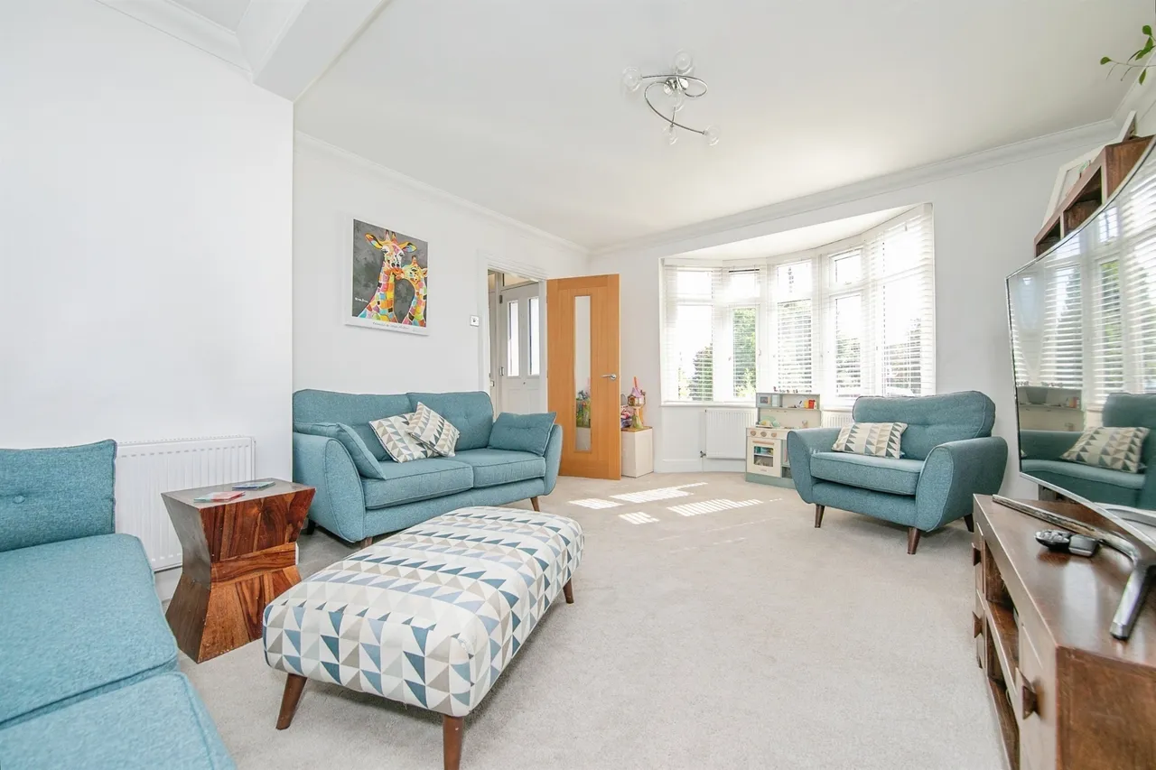 St. Andrews Avenue, Colchester, photo 5