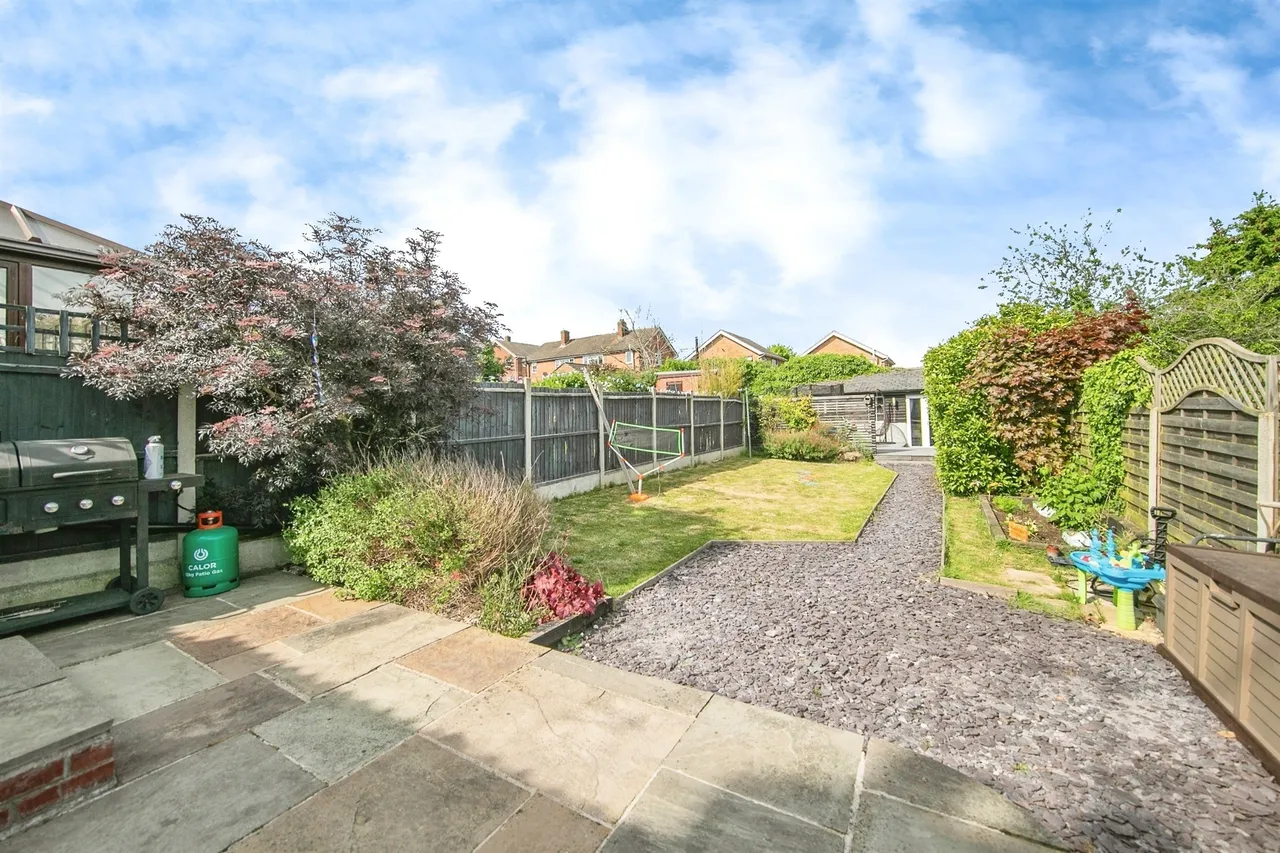 St. Andrews Avenue, Colchester, photo 2