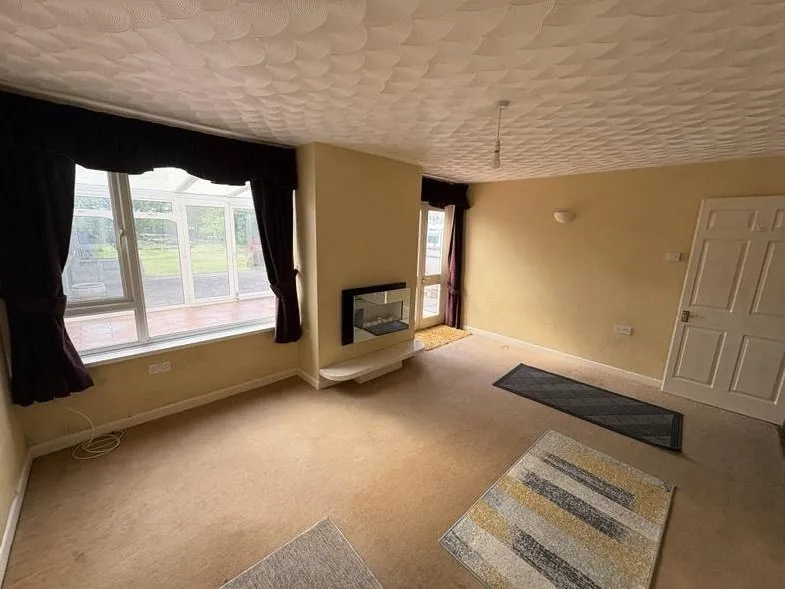 Nut Tree Close East Huntspill, Somerset TA9 3PN, photo 8