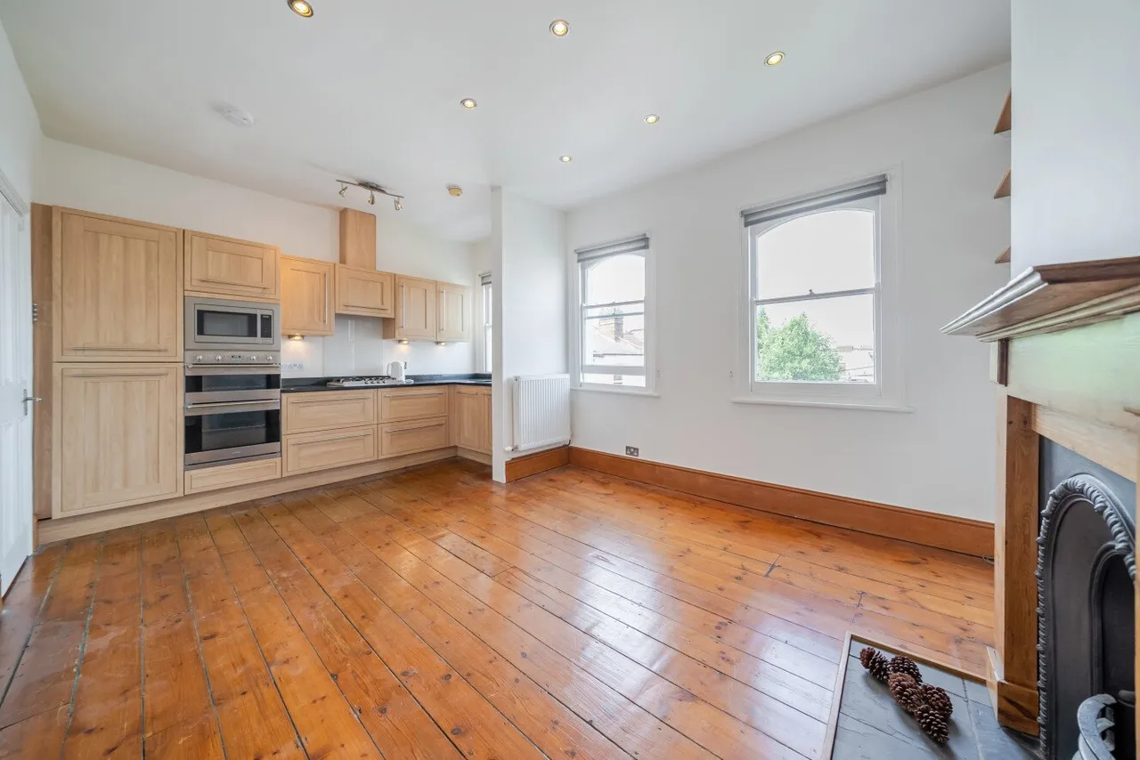 Beauchamp Road, London, SW11, photo 7
