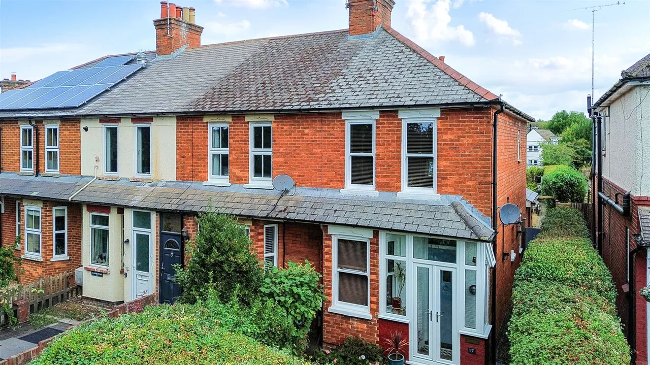 3 bed house for sale — College Road, Ash Vale, Guildford, Surrey, GU12 5BY