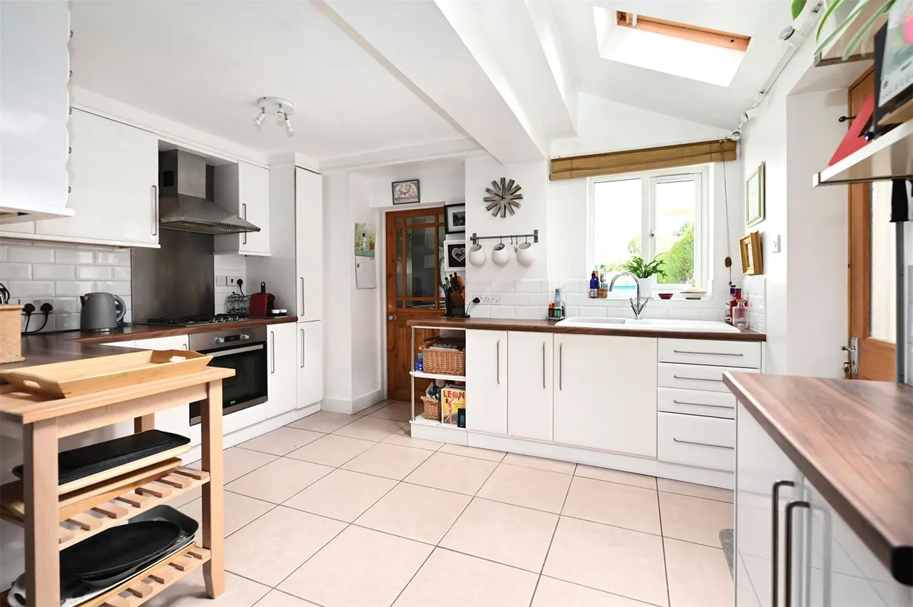College Road, Ash Vale, Guildford, Surrey, GU12 5BY, photo 5
