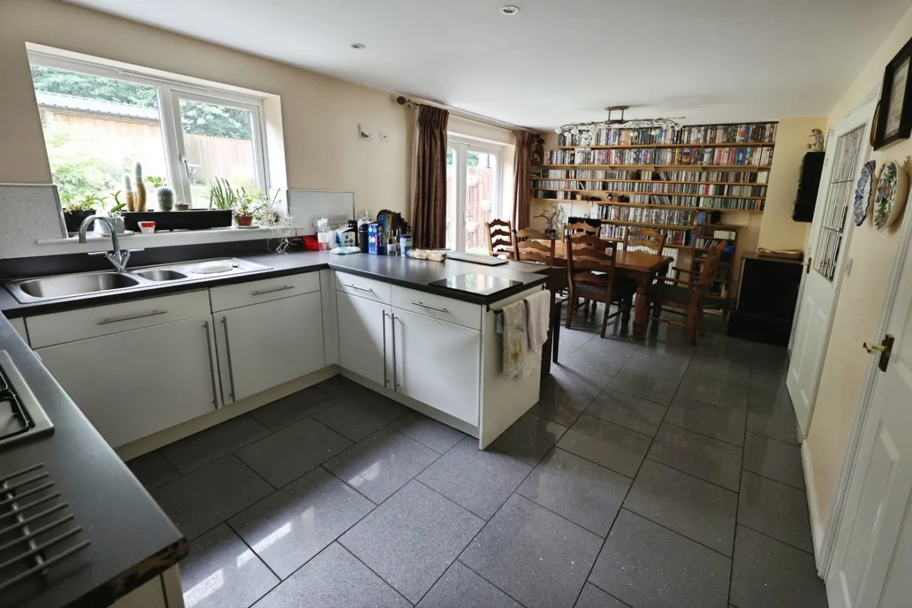Dixon Way, Coundon, DL14, photo 3