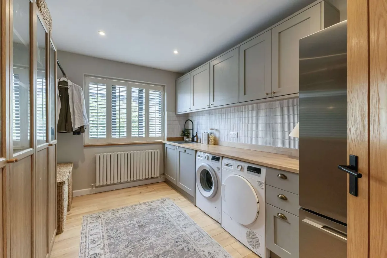 Daniells Walk, Lymington, Hampshire, SO41 3PN, photo 9