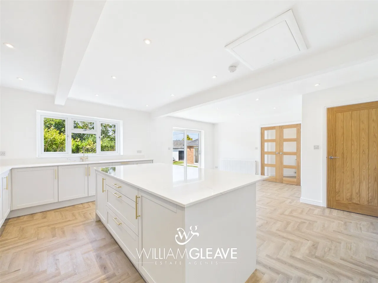 Tal Y Fan, Glan Conwy, Colwyn Bay, Conwy, LL28 5NG, photo 12