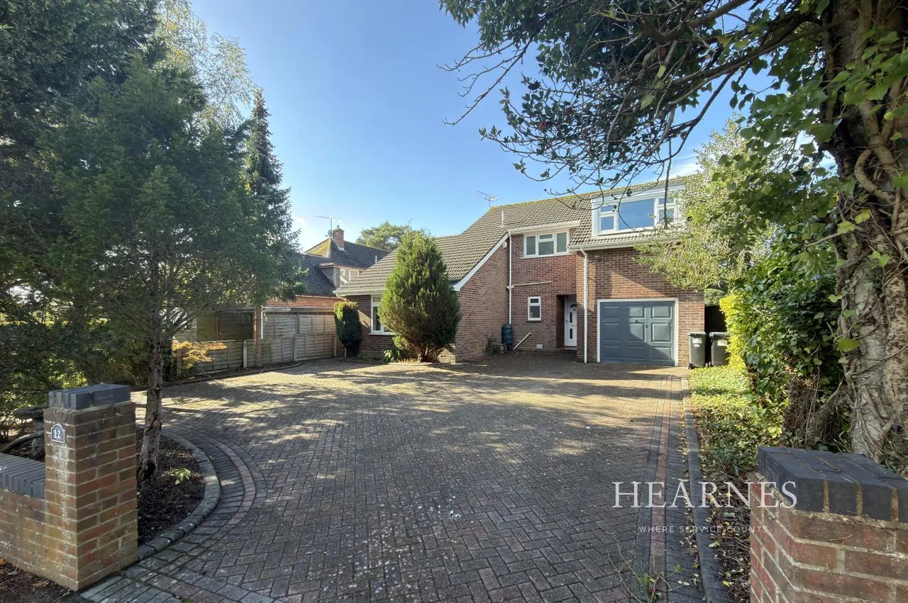 4 bed house for sale, Copsewood Avenue, BH8