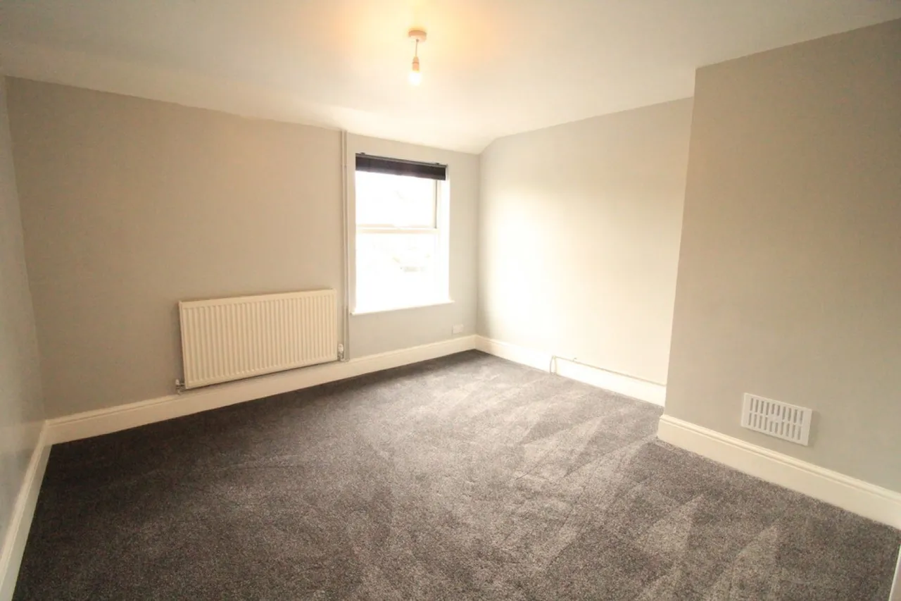 Old Derby Road, Eastwood, NG16, photo 12