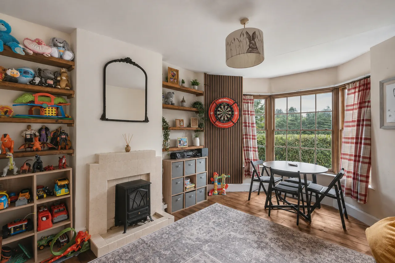 Worcester Road, Malvern, WR14, photo 4