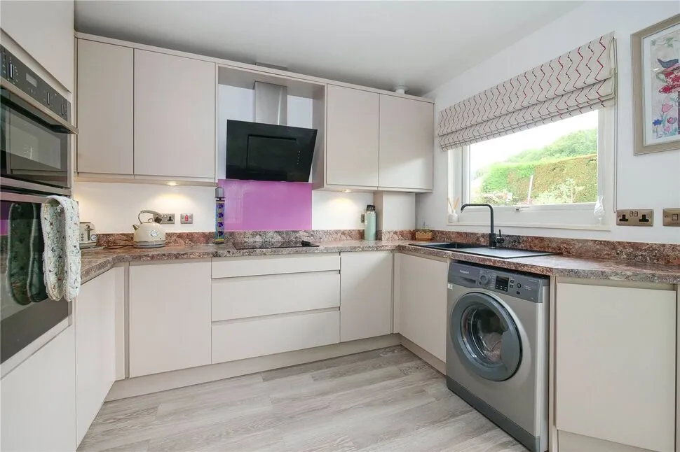Dene Hill, Baildon, West Yorkshire, BD17, photo 11