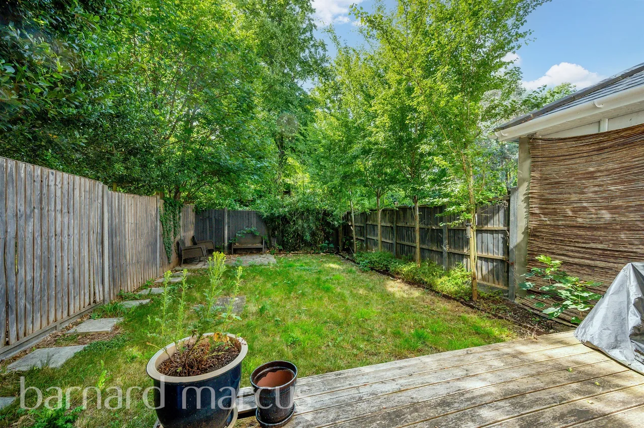 Gleneagle Road, London, SW16, photo 6