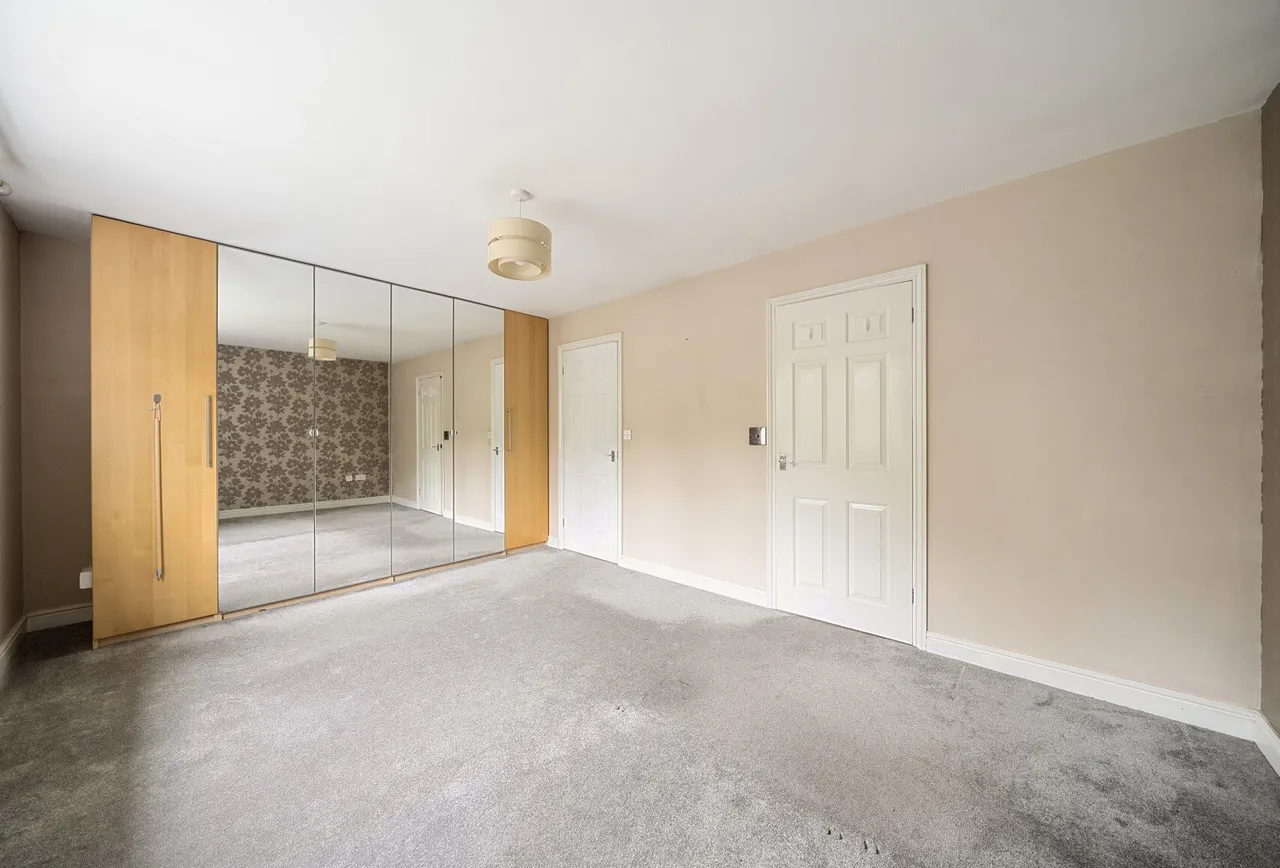 Garth Road, Morden, SM4 4NF, photo 15
