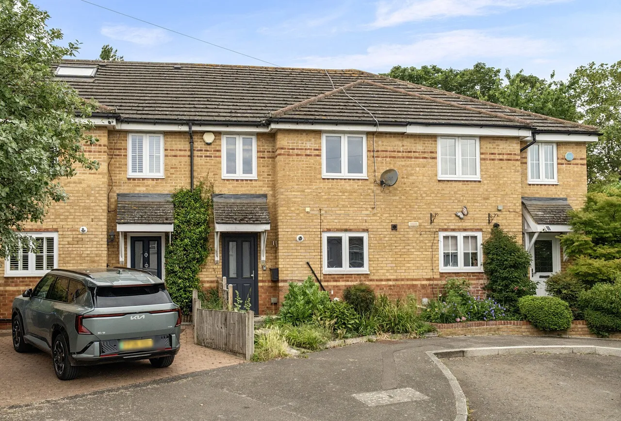 Garth Road, Morden, SM4 4NF, photo 17