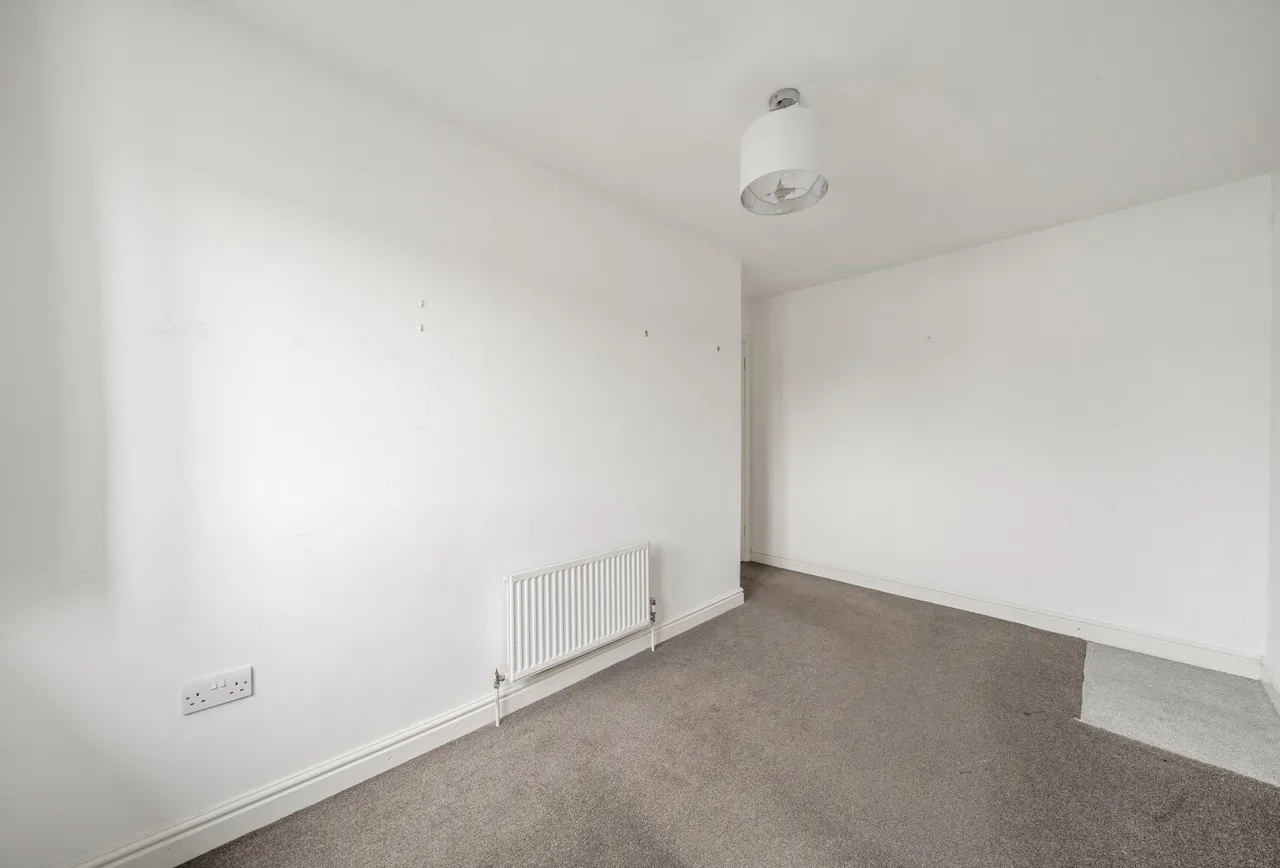 Garth Road, Morden, SM4 4NF, photo 11