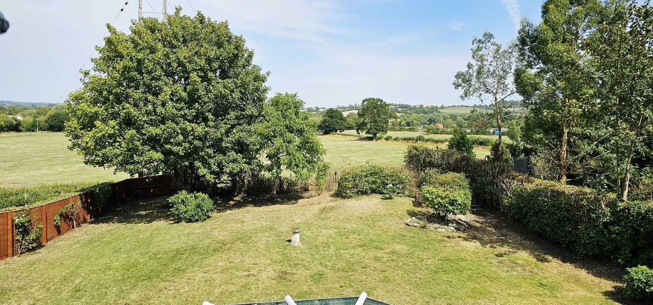 Heddington, Calne, SN11, photo 3
