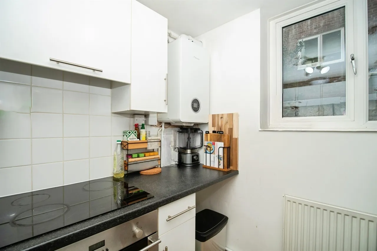 Dorchester Road, Weymouth, DT4, photo 4