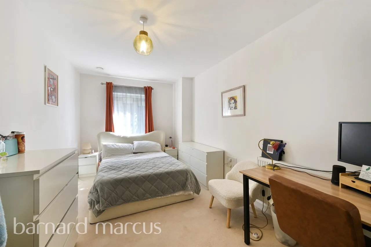Elmington Road, London, photo 3