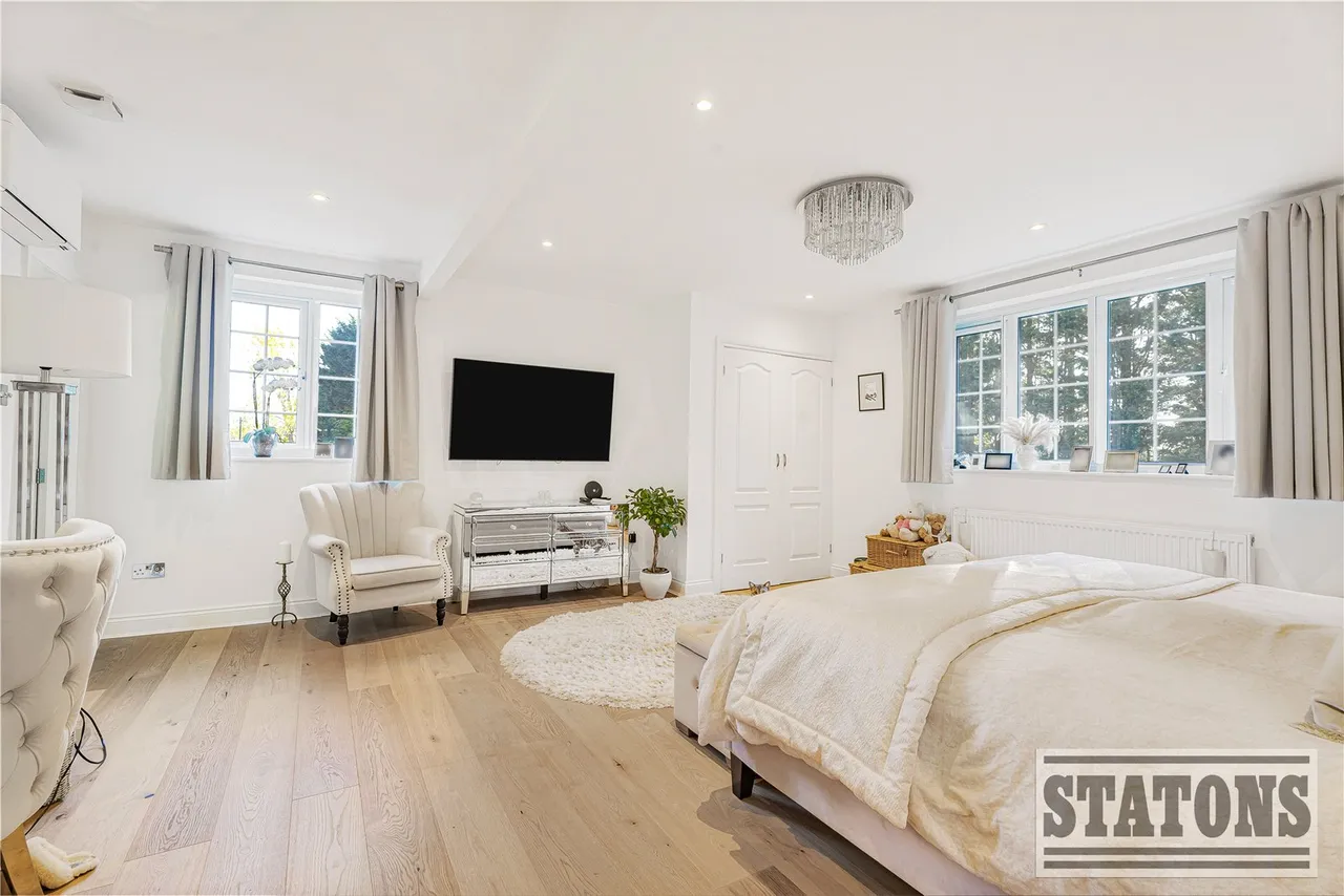 Dixons Hill Close, Brookmans Park, Hatfield, Hertfordshire, AL9 7EG, photo 16