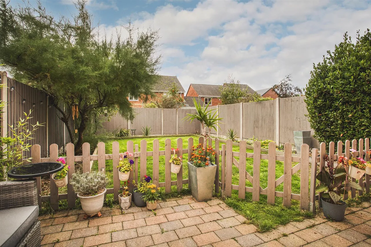 Shaef Close, Hilton, photo 17