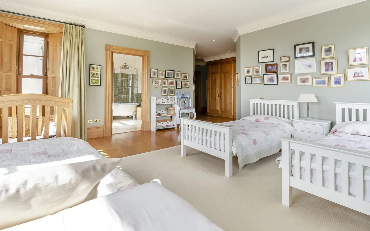 Rudry Road, Lisvane, CF14, photo 37