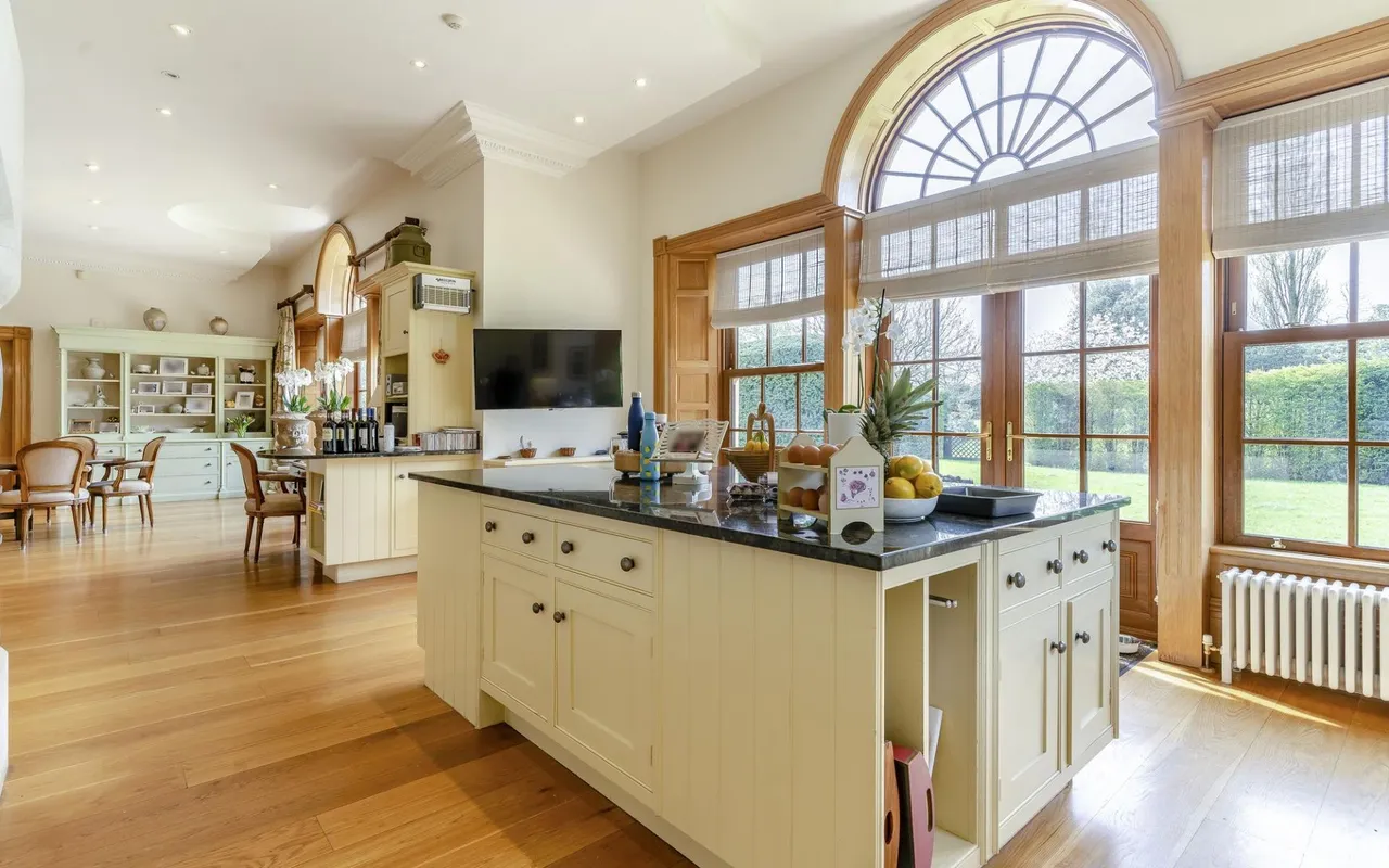 Rudry Road, Lisvane, CF14, photo 4