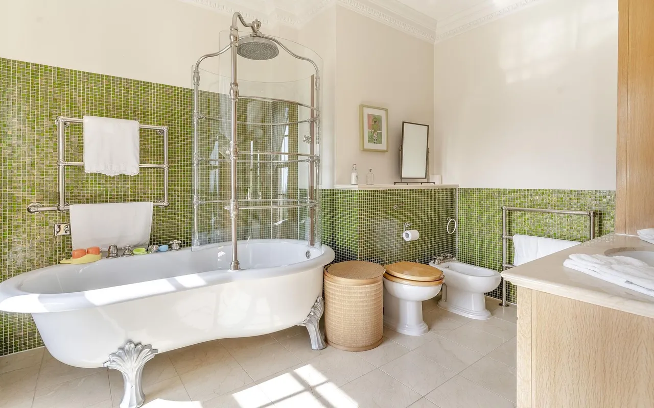 Rudry Road, Lisvane, CF14, photo 39