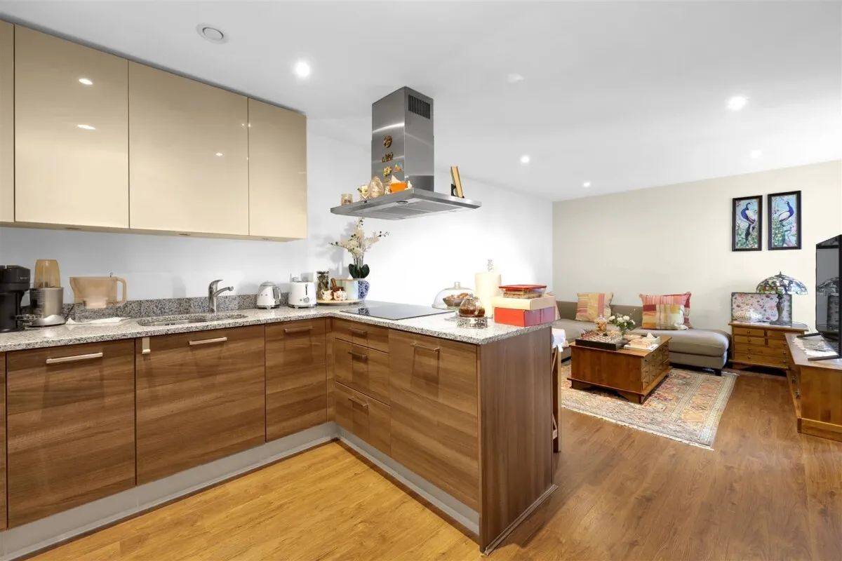 Bromyard Avenue, London, W3, photo 6