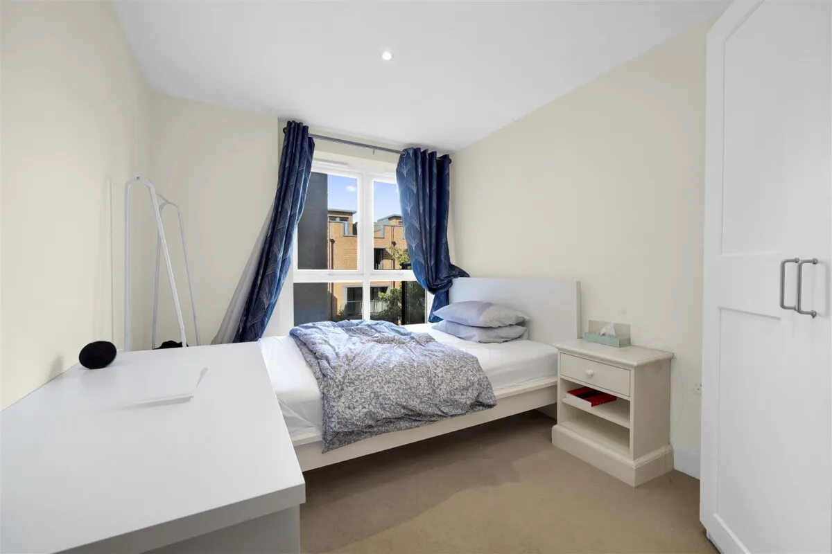 Bromyard Avenue, London, W3, photo 4