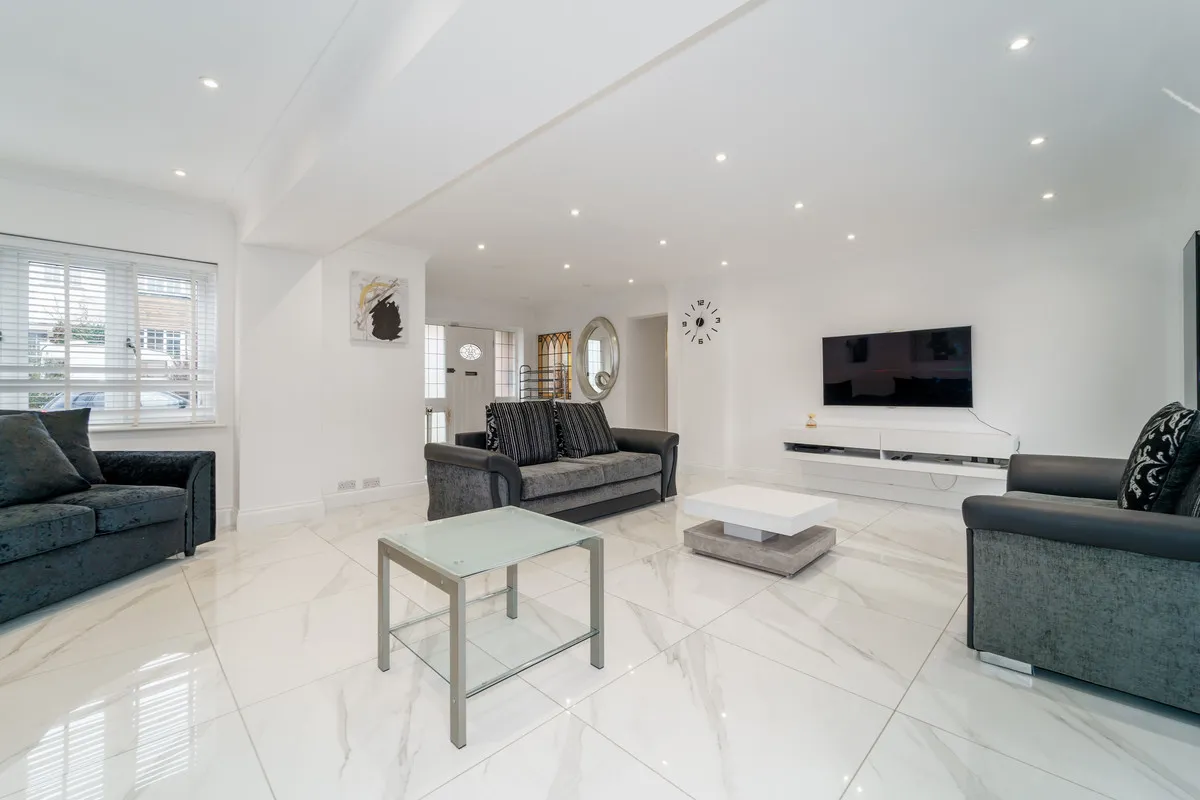 Rosebery Road, Epsom, KT18, photo 7
